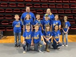 Gale Cougarbots Advance!