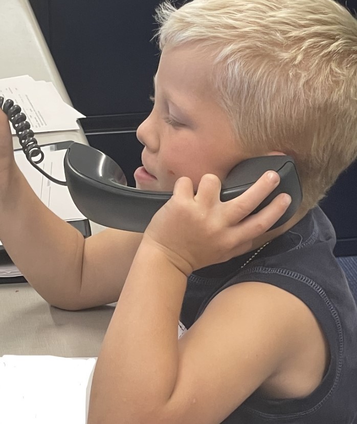 Steele Star Student making a positive phone call home! 